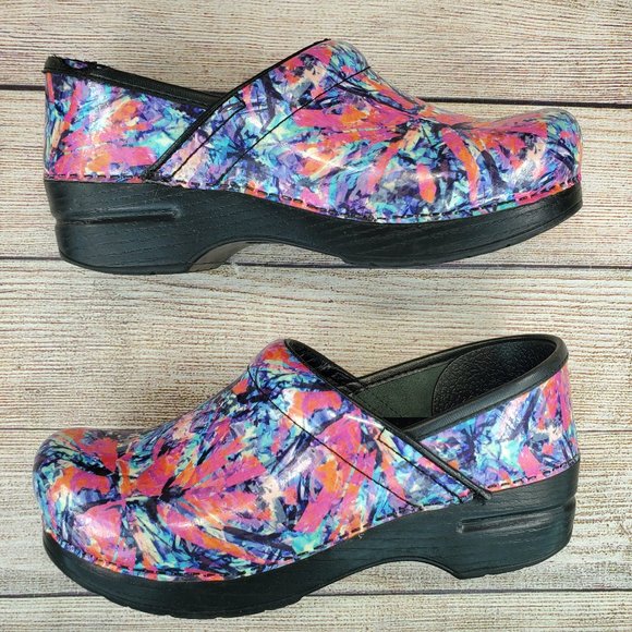 Dansko Professional Patent Leather Clogs Women's Size 37 - Picture 5 of 9